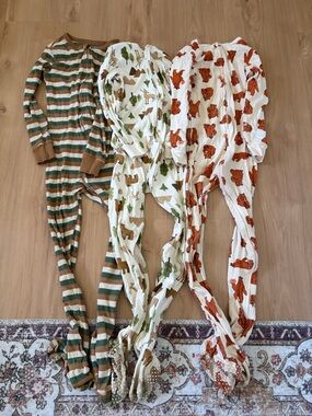 Old Navy footed pajamas